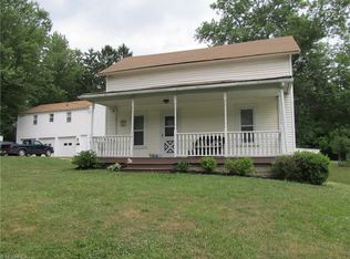 341 South St, Chardon, OH 44024