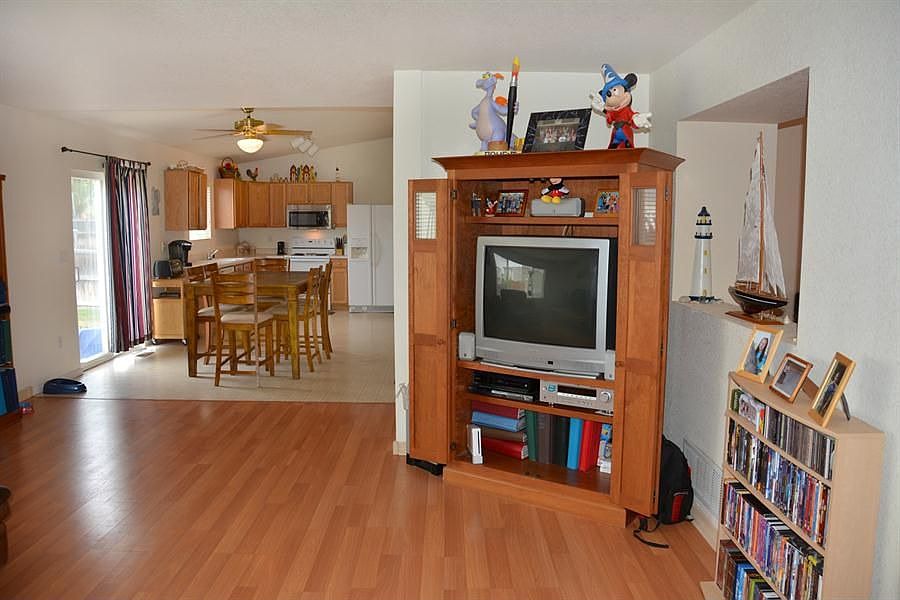 2nd image of 7332 Pine Hills Way