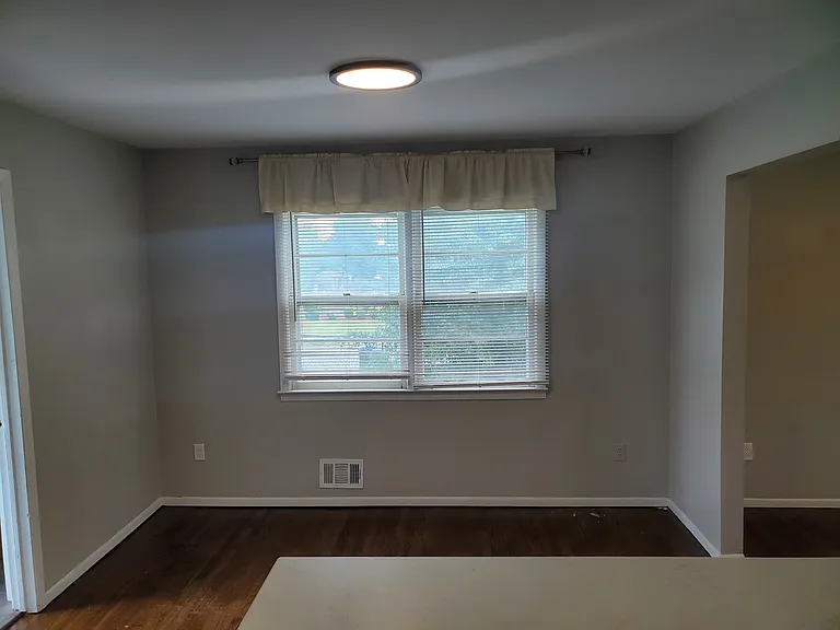 30 Bartha Ave #30 — Photo 8
