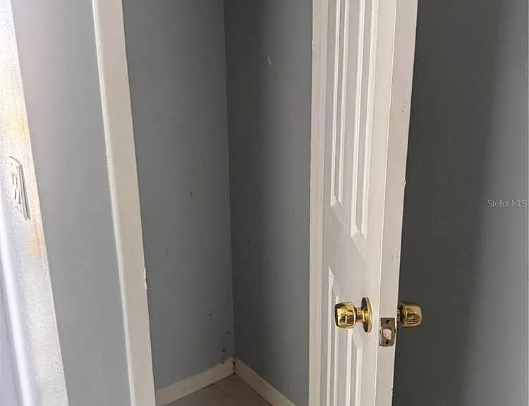 205 Eden Ln #E — Photo 12