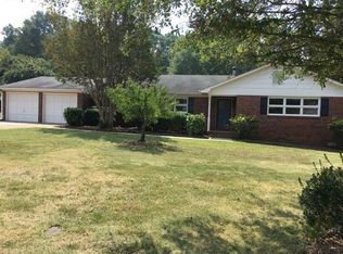24 Glen Eagle Pl, Spartanburg, SC 29301