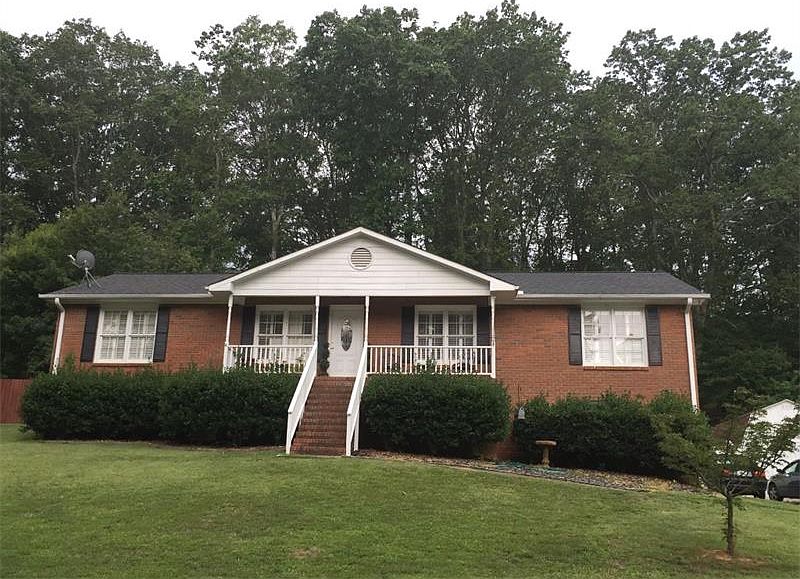 1st image of 3158 Bouchard Way NE