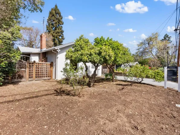 636 Cambridge Ave, Menlo Park, CA 94025