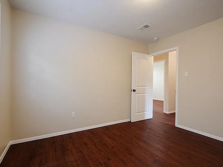 4205 Ember Ln — Photo 23