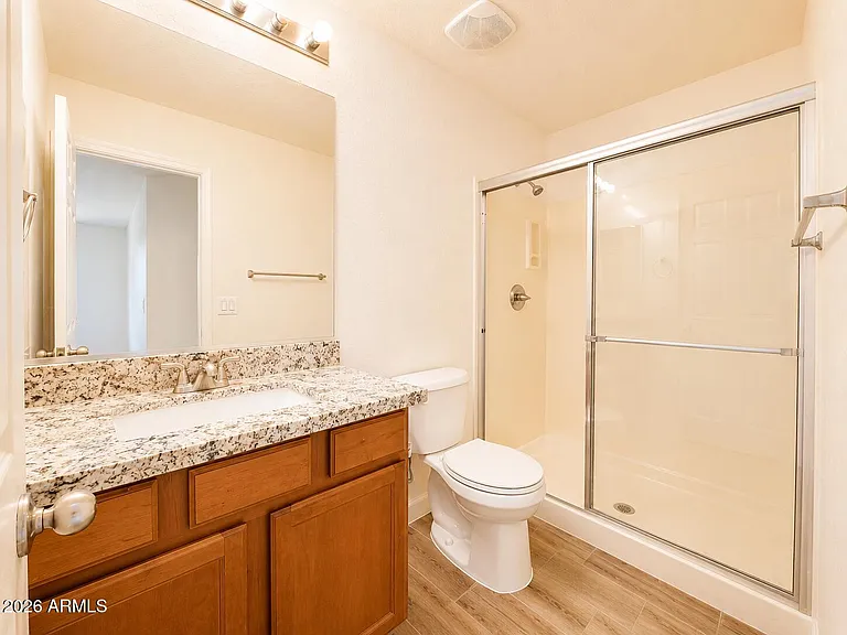 5256 W Pleasant Ln — Photo 11