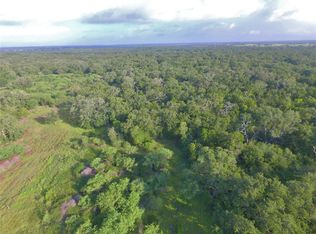 1128 County Road 420, Yoakum, TX 77995