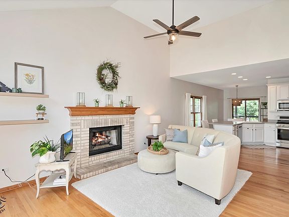 5th image of 600 Sudbury Cir