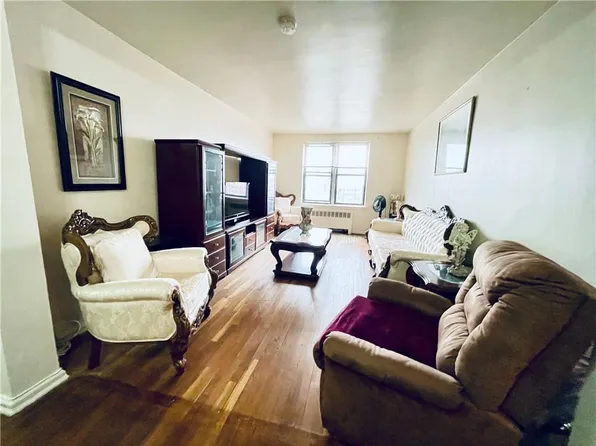 740 E 232 Street #6C, Bronx, NY 10466