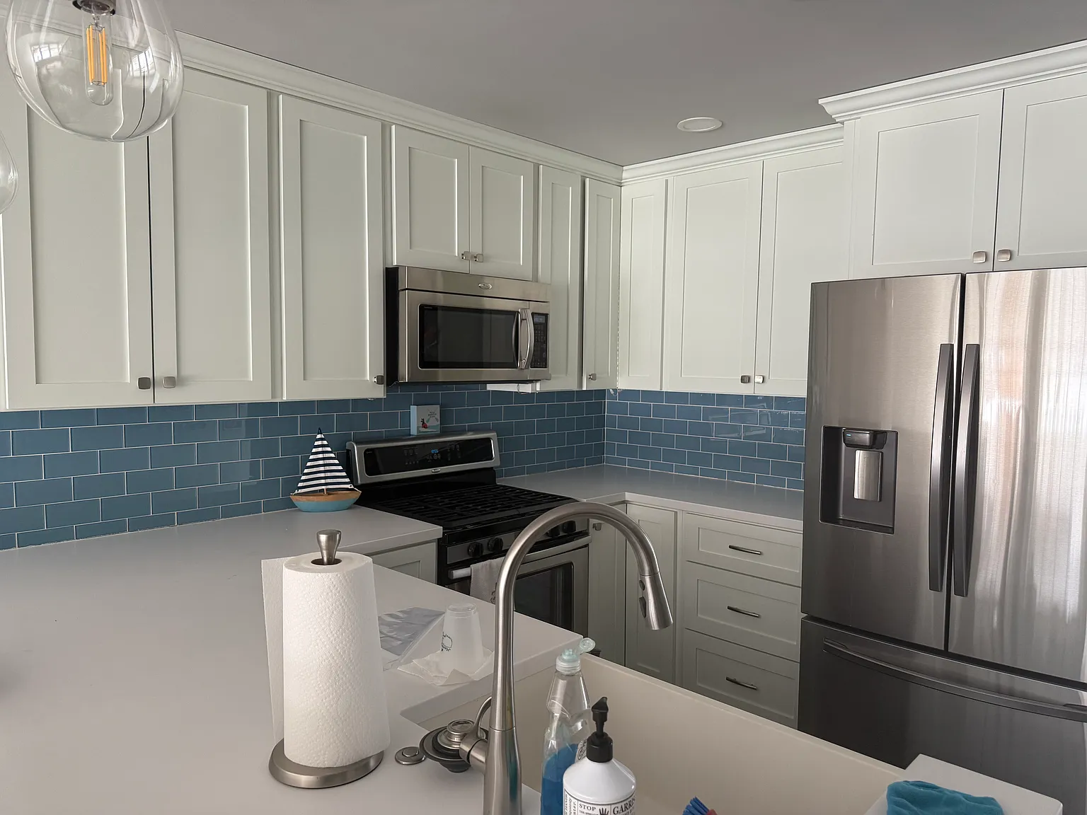 3 bed, 1600 sqft, $2,200 — Photo 3