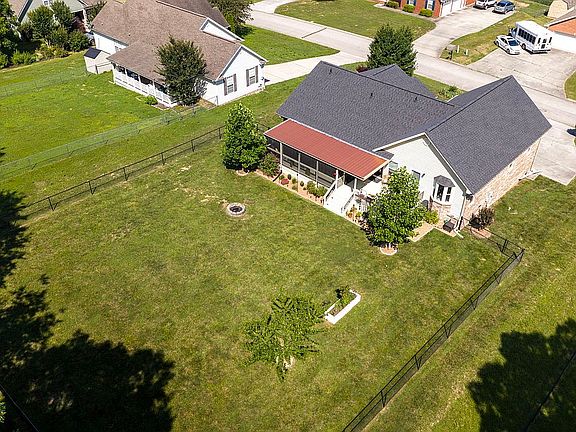 4th image of 191 Arbor Pointe Trl
