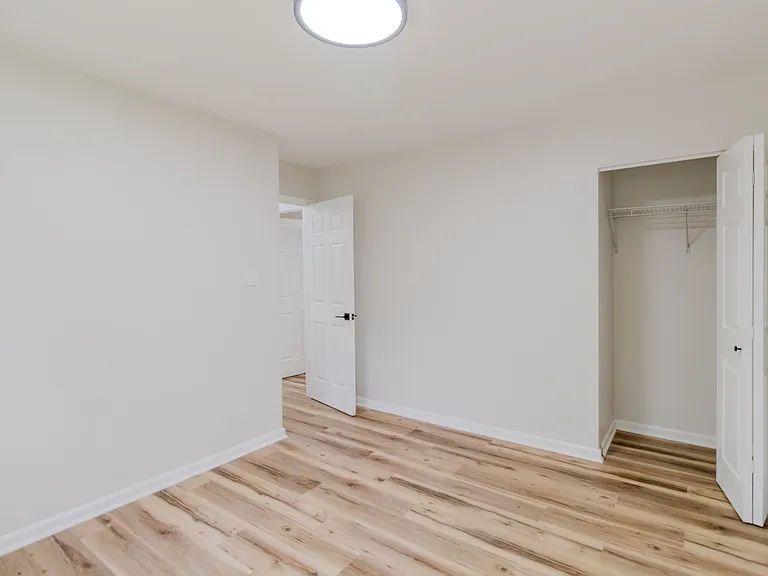 6530 E 3rd Ave — Photo 24