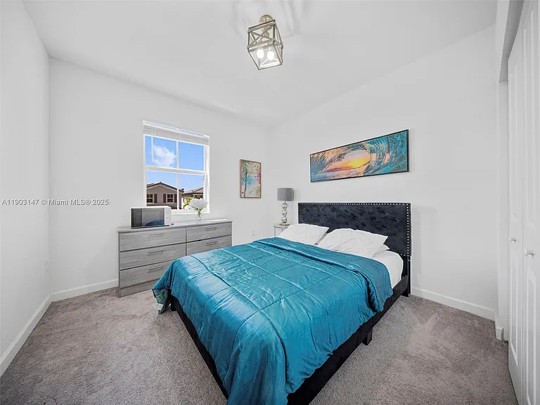 1411 SE 26th Rd — Photo 38