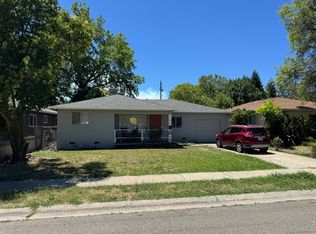 1015 Gold St, Redding, CA 96001