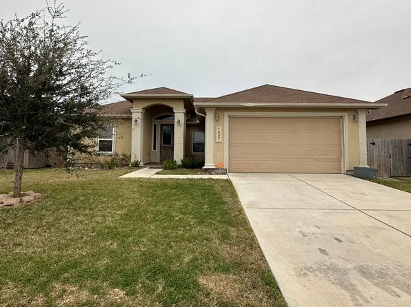 1821 Bay Landing Dr, Portland, TX 78374