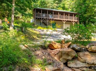174 Nix Creek Rd, Canton, NC 28716