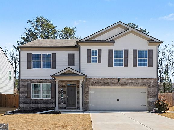 2nd image of 151 Creekview Way