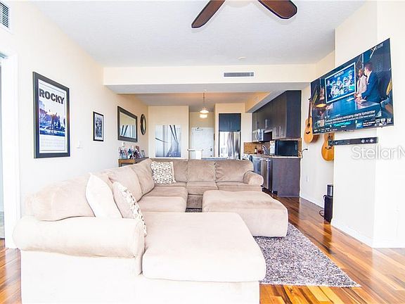 2nd image of 226 5th Ave N APT 902