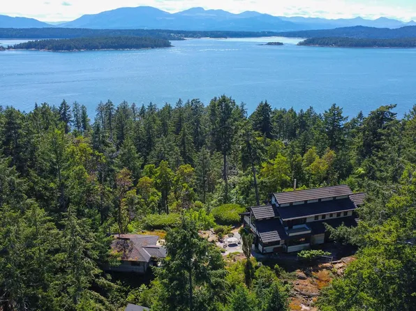 790 Devina Dr, Southern Gulf Islands, BC V0N 1P0