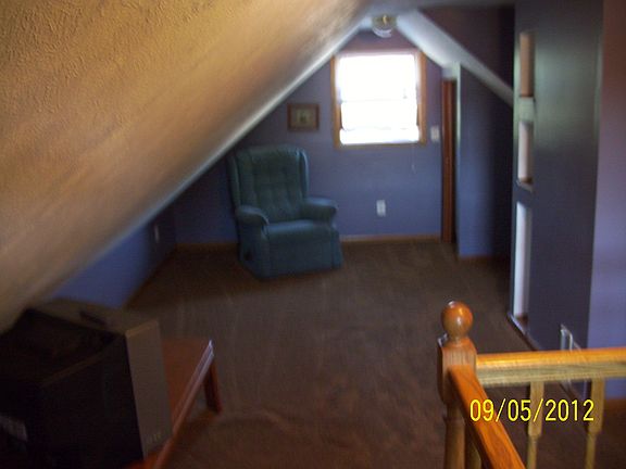 upstairsfamily room/4th bedr