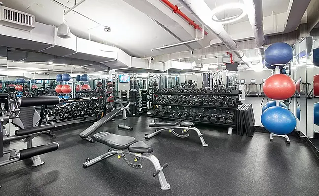 Rented by Manhattan Realty Group | media 12