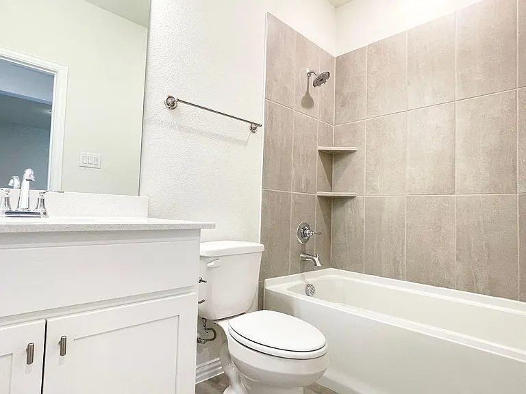 1028 Emil Pl — Photo 14