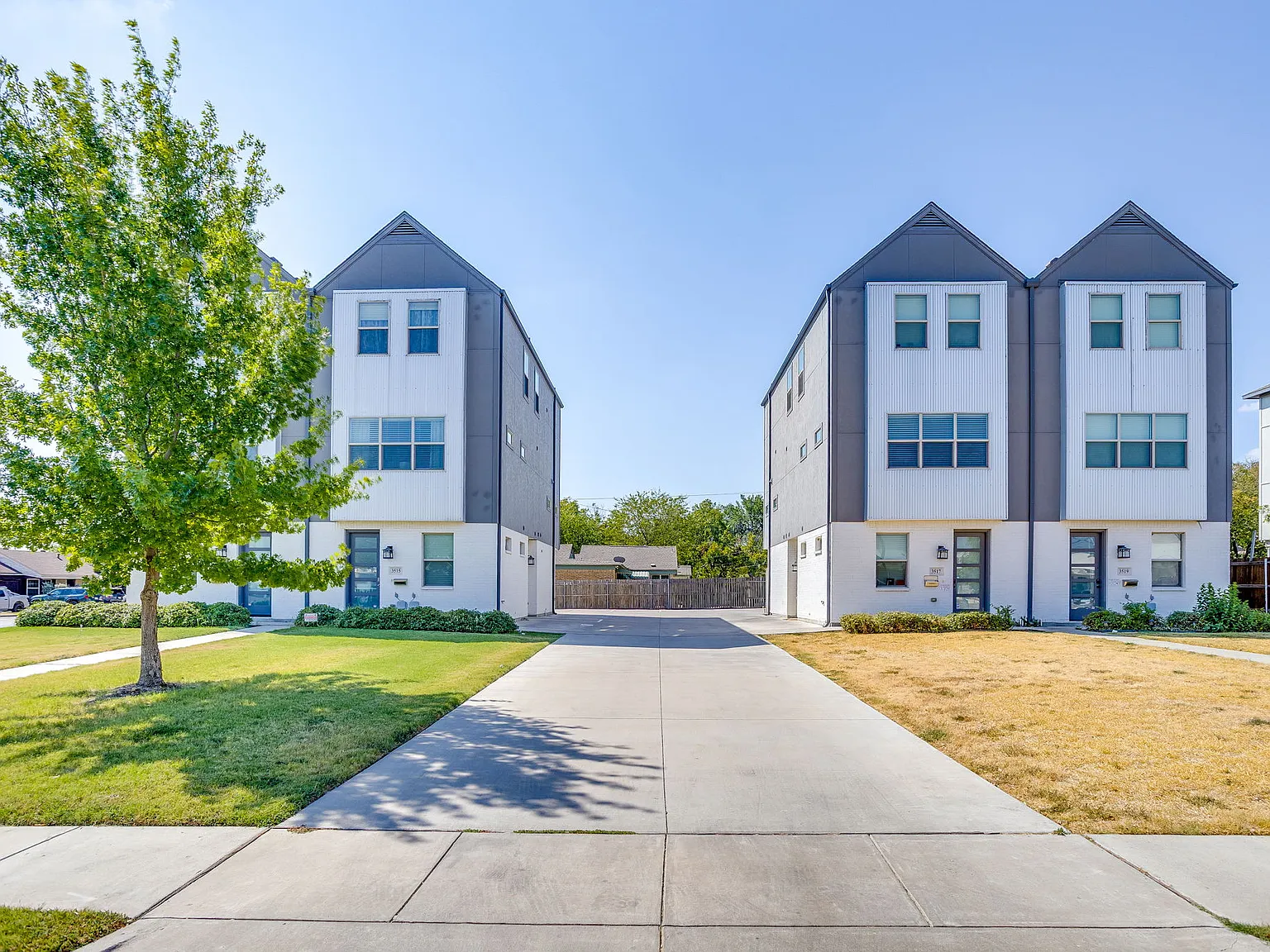 3519 S Hills Ave — Photo 1