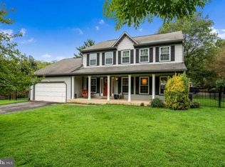 561 Malcolm Rd NW, Vienna, VA 22180