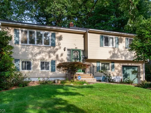 62 Trocha Ave, Livingston Twp., NJ 07039