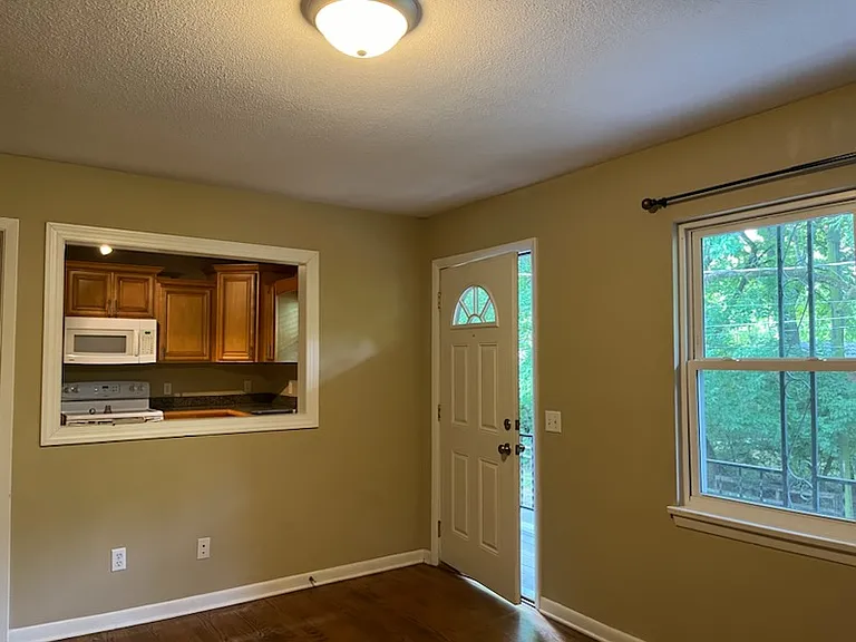 2801 Dayton Blvd #5 — Photo 7
