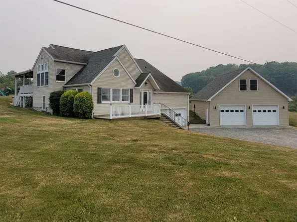16 Houdlum Hill Rd, Binghamton, NY 13905