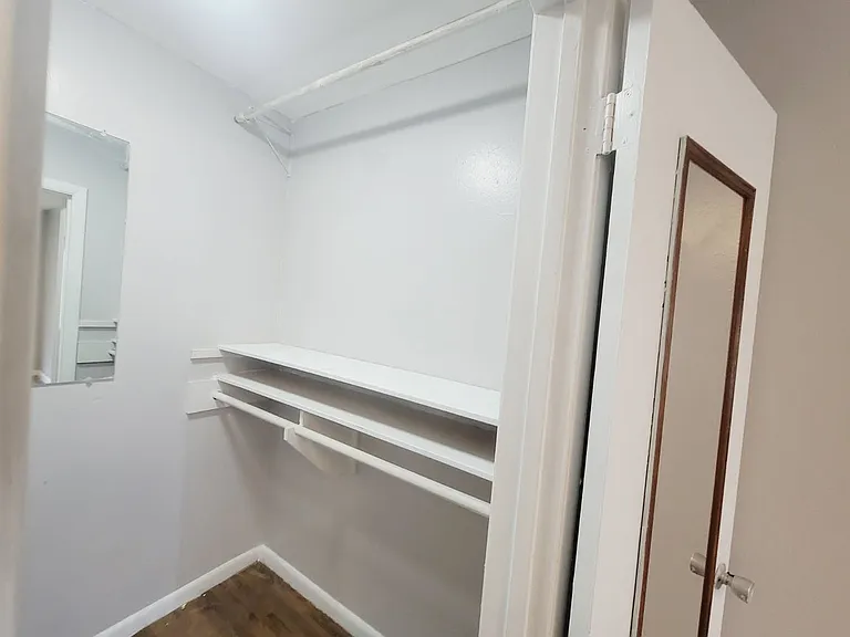 2325 W Pensacola St #213 — Photo 15