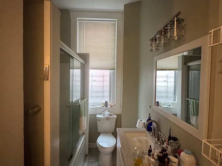 1130 S Brook St #1R — Photo 5