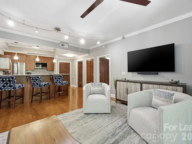 300 W 5th St #105 — Photo 16