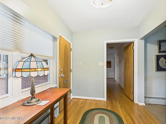 2nd image of 390 Spruce St