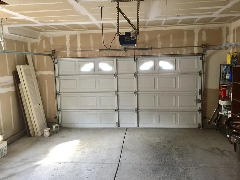 743 Adams St — Photo 33