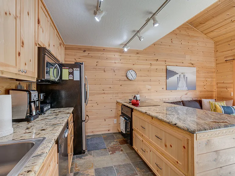 115 Tramway Dr — Photo 22