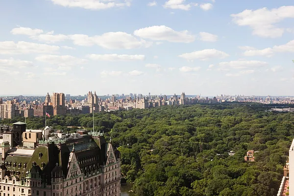 Rented by Keller Williams NYC | media 17