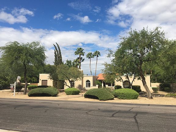 3rd image of 4108 E Edgewood Cir