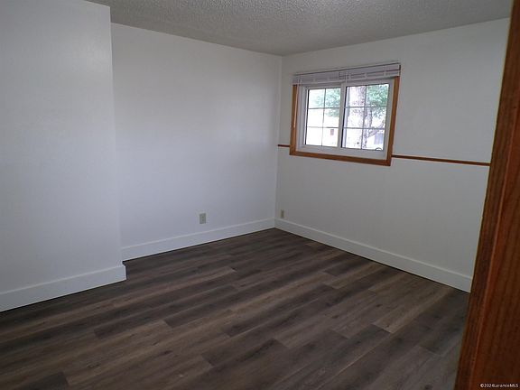 2nd image of 819 Hancock St