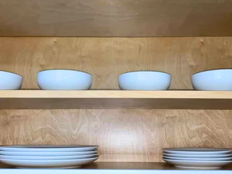 Plates, bowls, and mugs ready for your comfort.