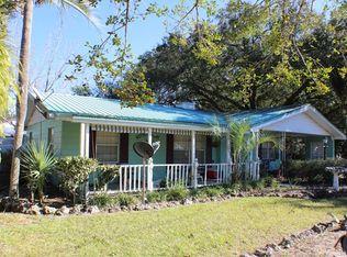 207 NE 7th St, Chiefland, FL 32626