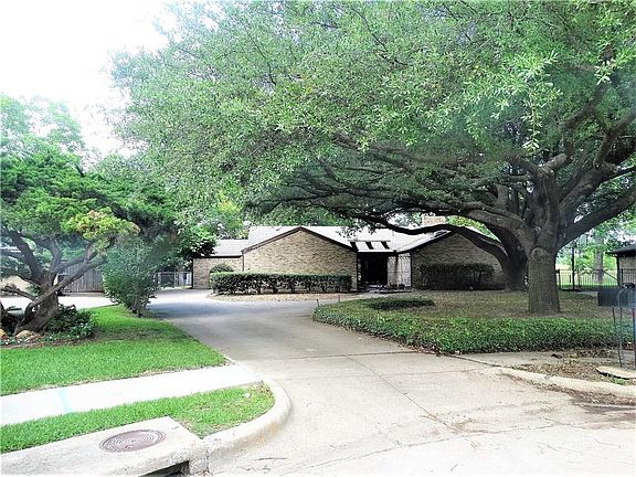 2nd image of 2314 Windsor Dr