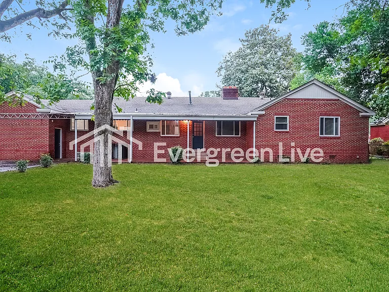 2732 Ashley Ave — Photo 15