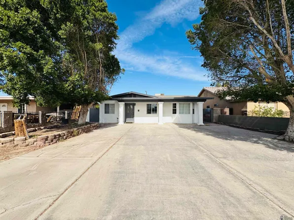 362 W George St, Somerton, AZ 85350