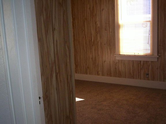 5th image of 1010 S 21st St