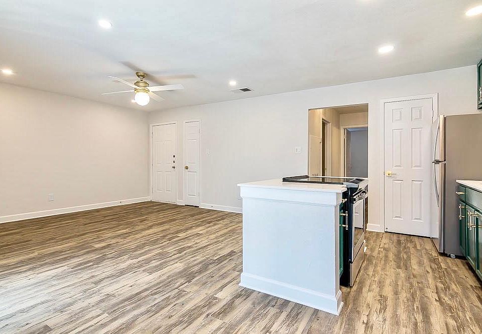 Creek Village Apartment Rentals with Virtual tours - Austin, TX | Zillow