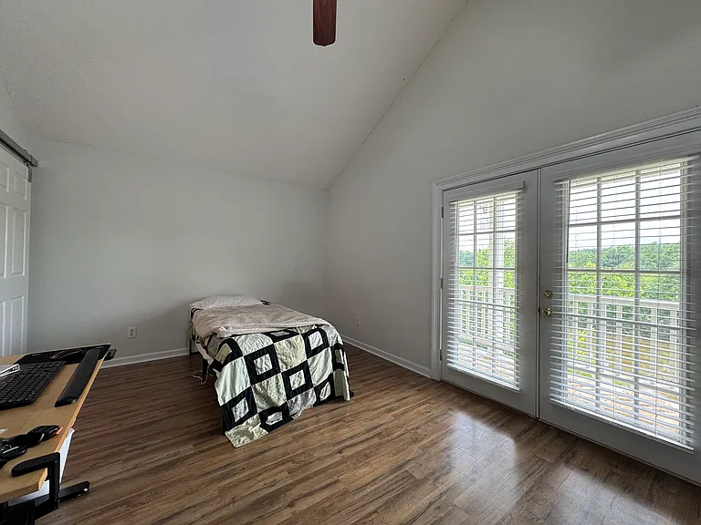 216 Kirkcauldy Dr — Photo 14