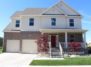 3463 W Brookshire Dr, Syracuse, UT 84075