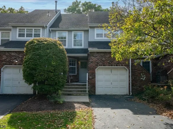 1802 Scarlett Dr, Hackettstown, NJ 07840