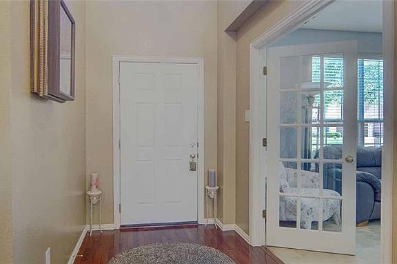 3rd image of 4405 Double Oak Ln